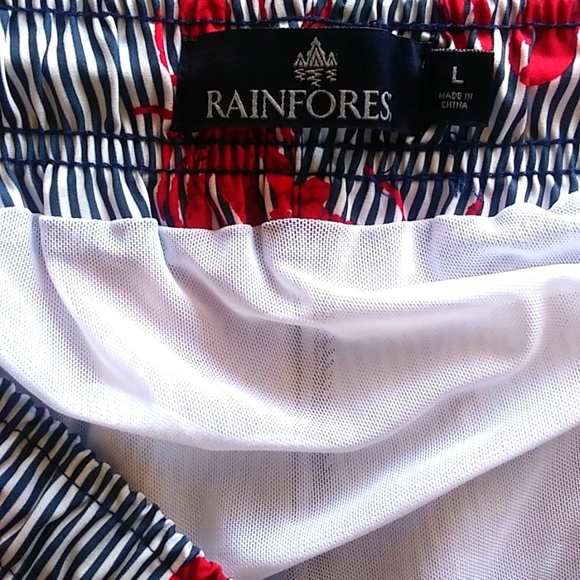 Rainforest swim and sports shorts size L - Picture 6 of 8